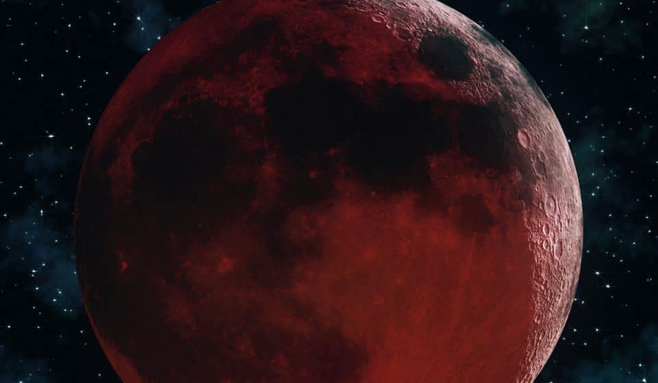 Luna di sangue: l’eclissi lunare totale si potrà ammirare questo lunedì