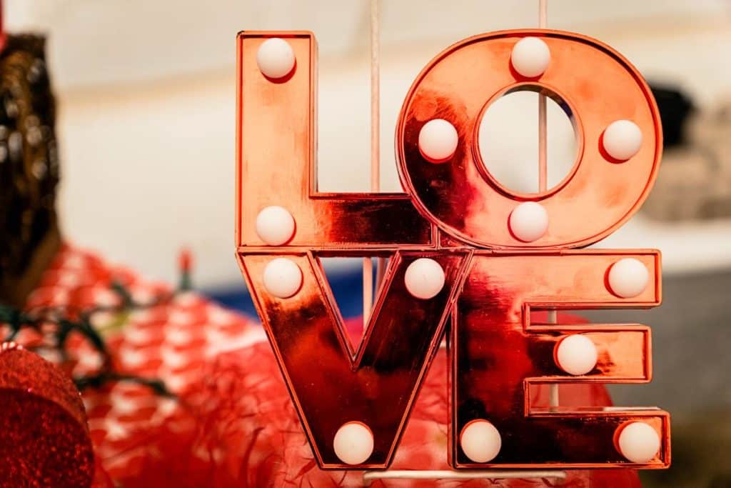 12 idee regalo carine e simpatiche per un San Valentino ricco d’amore