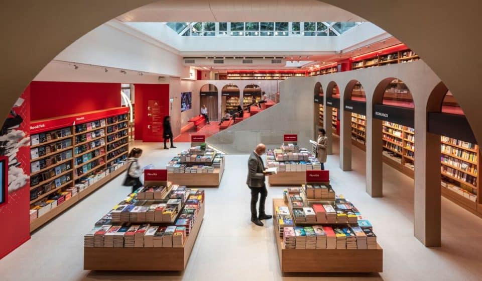 Apre il nuovo store di Mondadori a Milano: un’esperienza da vivere più che una libreria
